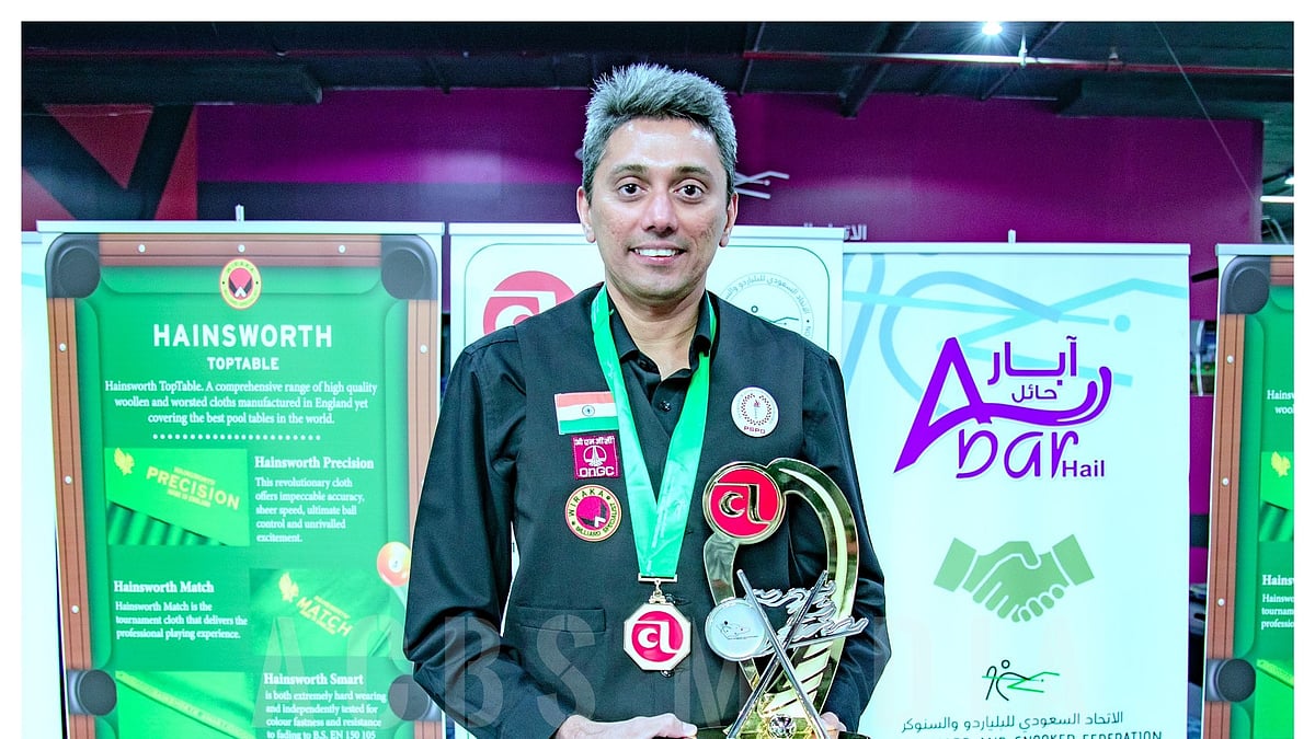 X |@ACBSport : Dhruv Sitwala with the trophy of Asian Billiards Championship 2024.